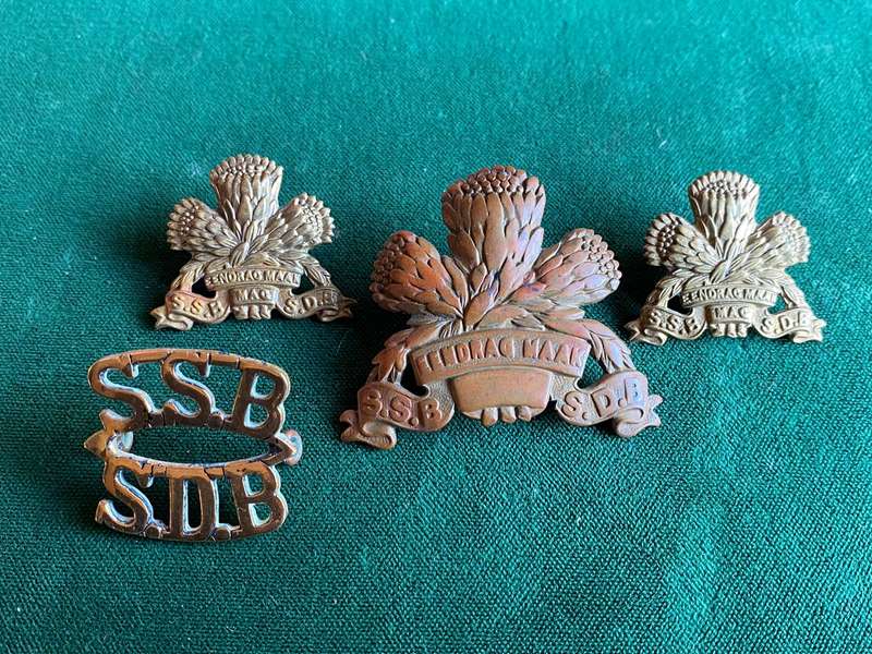 SPECIAL SERVICE BATTALION CAP,COLLARS AND ONE TITLE-WORN 1934-1942-LUGS COMPLETE