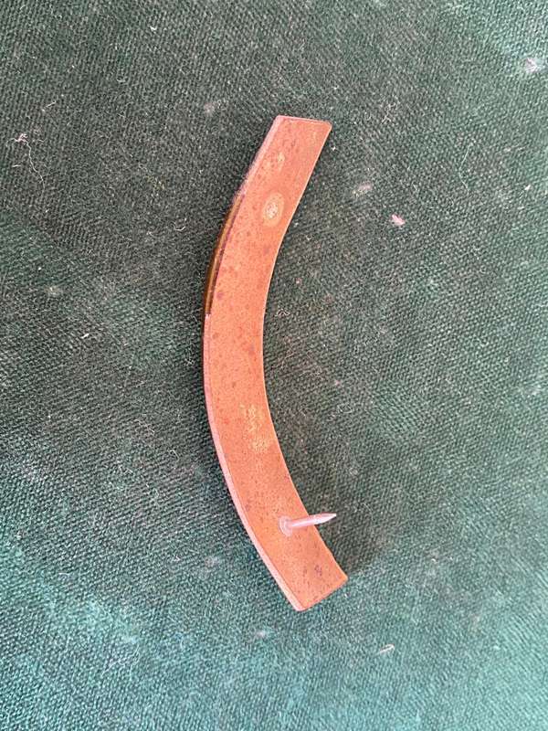2 SA INFANTRY METAL SHOULDER TITLE-ONE PIN MISSING