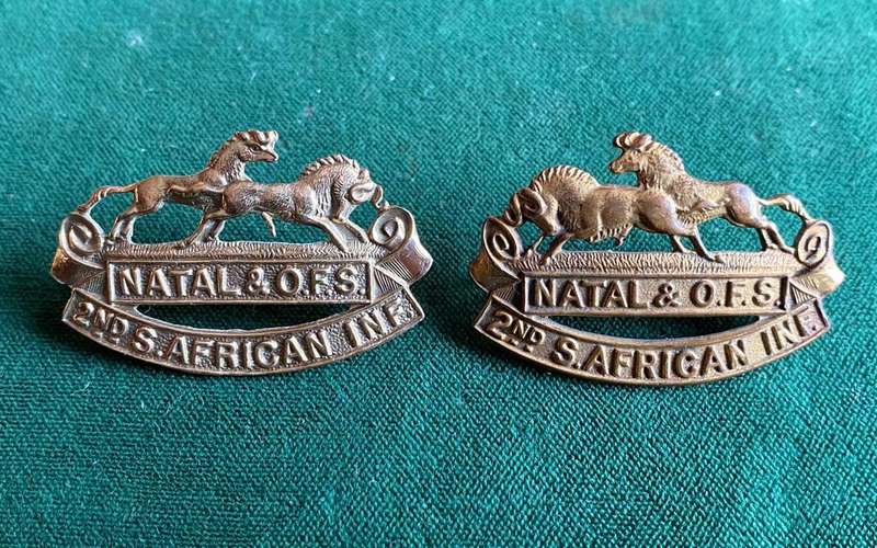 WW1 2ND SA INFANTRY COLLAR BADGE PAIR-LUGS INTACT