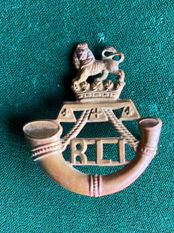 RAND LIGHT INFANTRY CAP BADGE-WORN 1913-1960'S-LUGS INTACT
