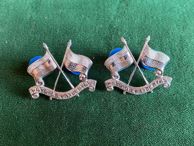 LIGHT HORSE REGT. CHROME COLLAR BADGE PAIR-WORN POST 1976-PINS INTACT