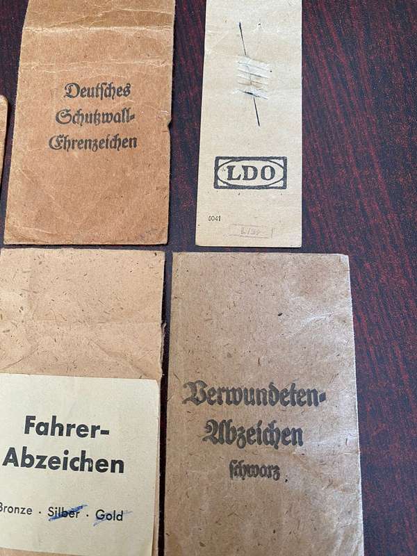 4 original pockets for decorations awarded during WW2 - Nazi Germany
