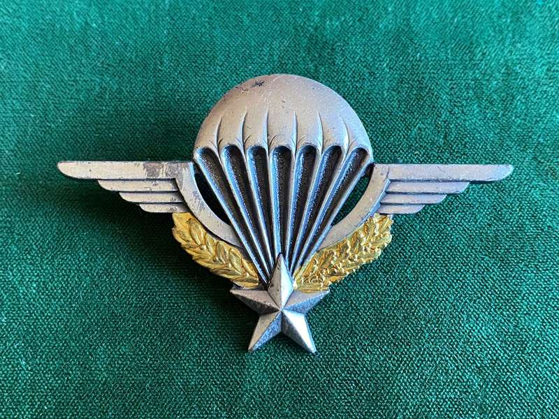 FRANCE MILITARY BASIC PARA WING-INDO CHINA PERIOD-FRENCH FOREIGN LEGION-DRAGO MAKERS STAMP-2 LUGS
