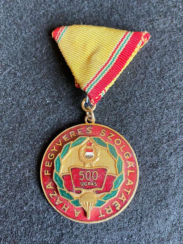 HUNGARIAN,PARATROOPER MERITORIOUS SERVICE MEDAL