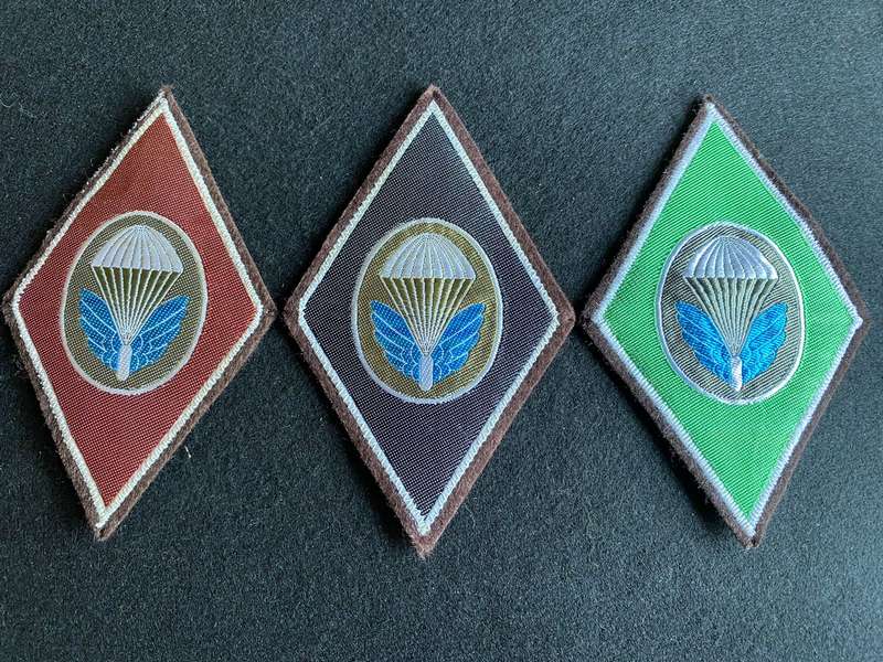 CZECH PARACHUTE SHOULDER FLASHES 3 DIFFERENT CATEGORIES -SOLD TOGETHER-1990'S