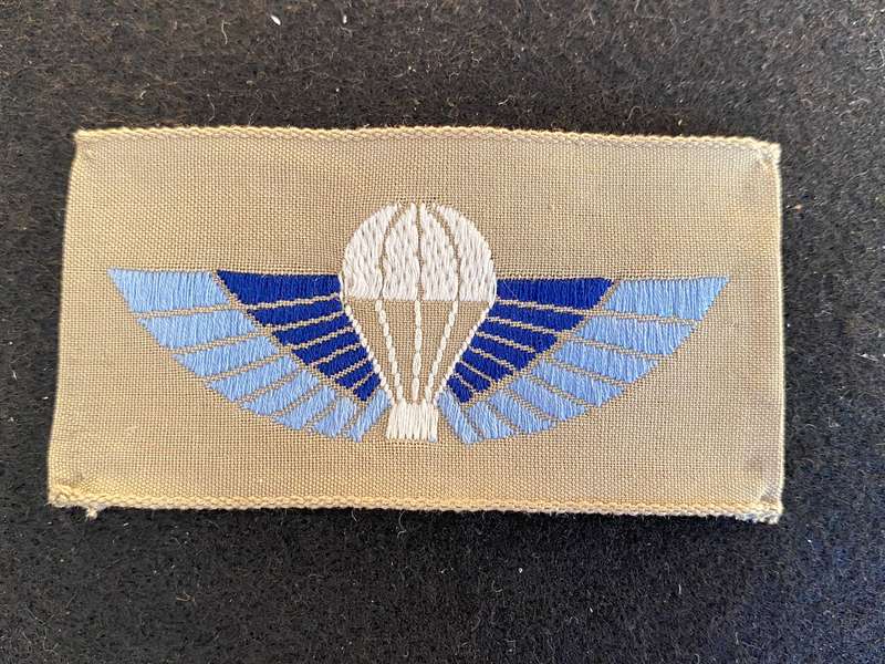 AUSTRALIAN S.A.S PARACHUTE WING- 1980'S