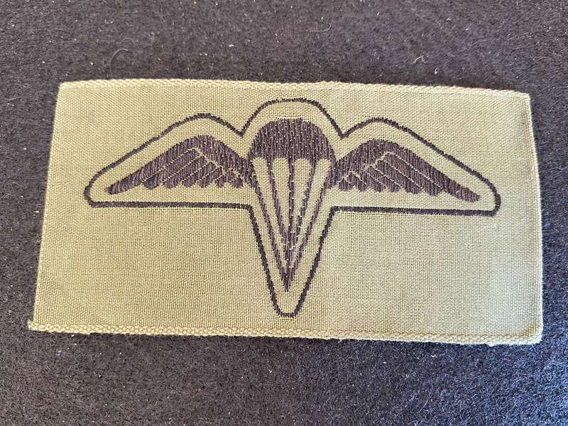AUSTRALIAN PARCHUTE WING