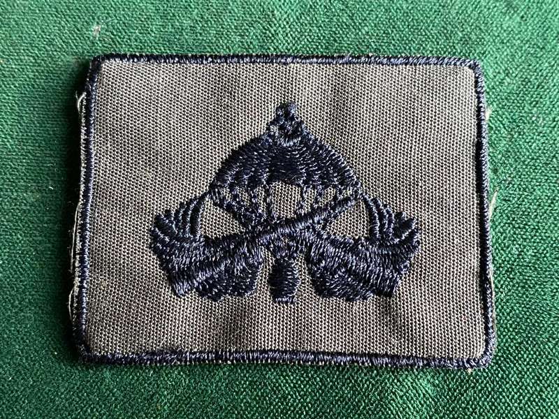 TURKISH PARABAT CLOTH BADGE-1990'S