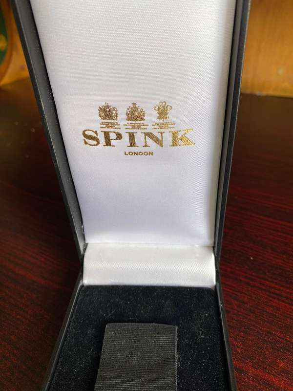 NAMIBIAN POLICE MEDAL OF HONOUR (2003) PRESENTED TO THE NEXT OF KIN OF NPF PERSONNEL WHO ARE KILLED-
