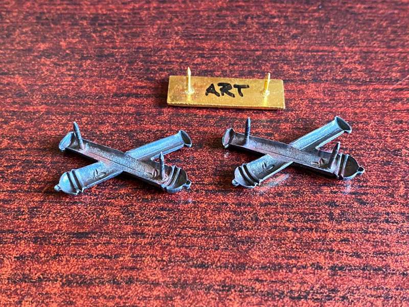 S.W.A.T.F. ARTILLERY CORPS BERET BAR AND TWO COLLARS-ALL PINS INTACT