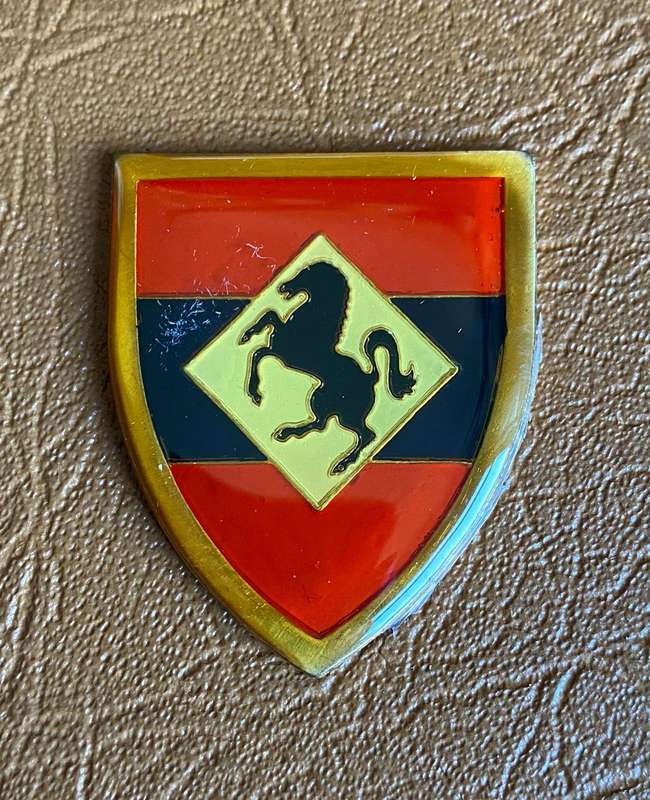 11 FIELD REGIMENT POCKET FLASH- NO PINS