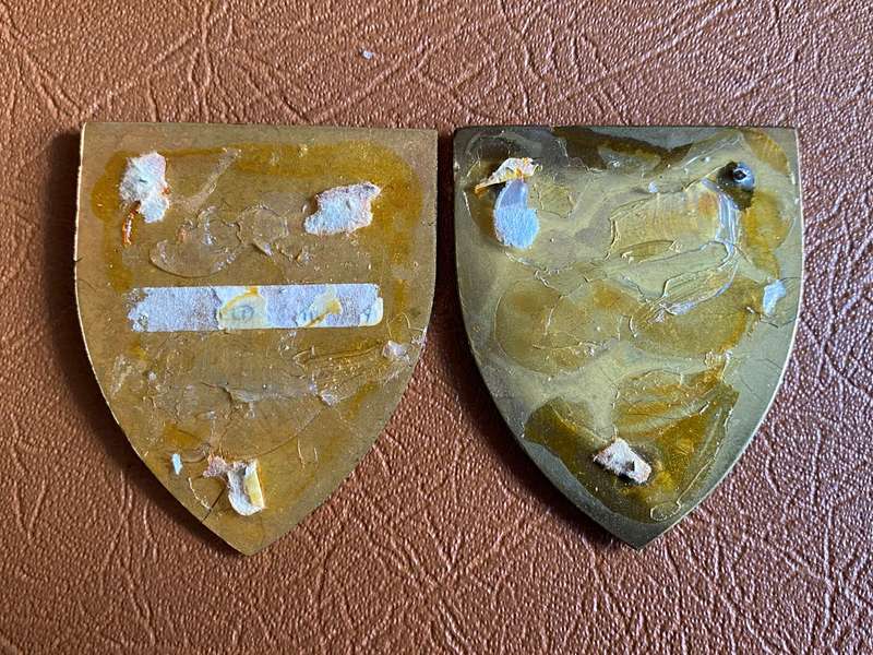 CAPE FIELD ARTILLERY FLASH PAIR- NO PINS