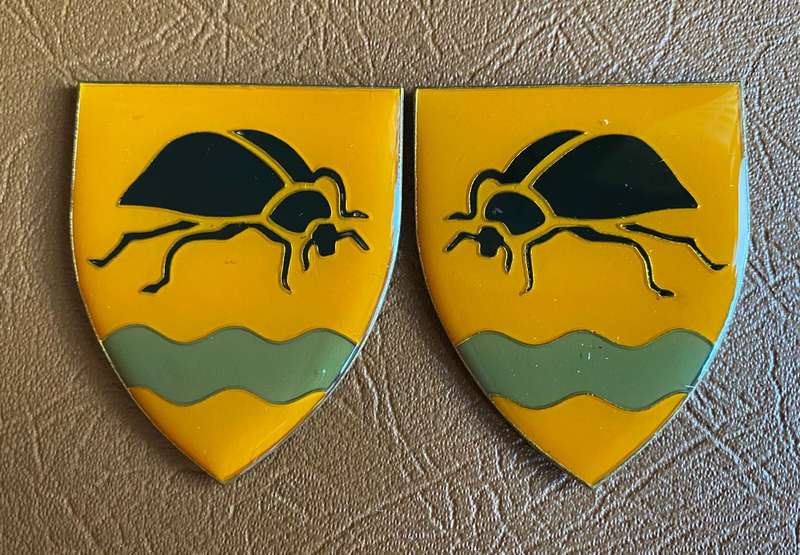 WALVISBAAI COMMANDO-FULL SIZE FLASH PAIR- NO PINS