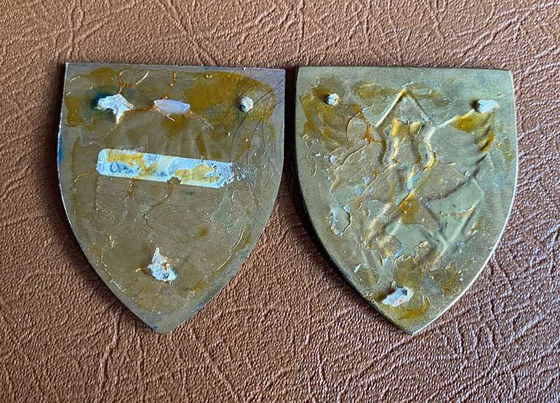 1 LOCATING REGT. FLASH PAIR- NO PINS
