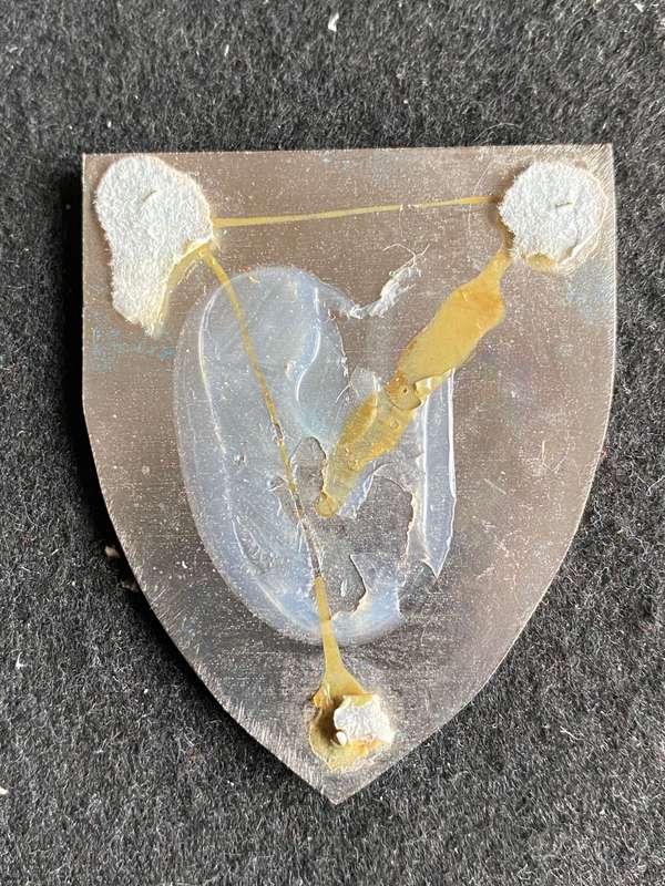 REGT. BOLAND FLASH- NO PINS