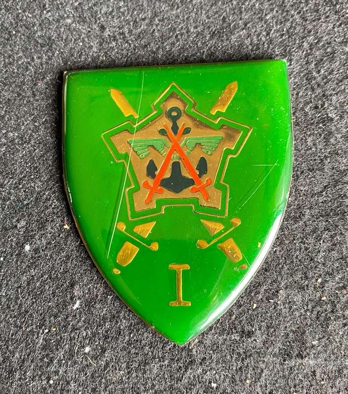 CHIEF OF STAFF PERSONEL SILVER CENTRE TYPE FLASH- NO PINS-OWEN NO F 479