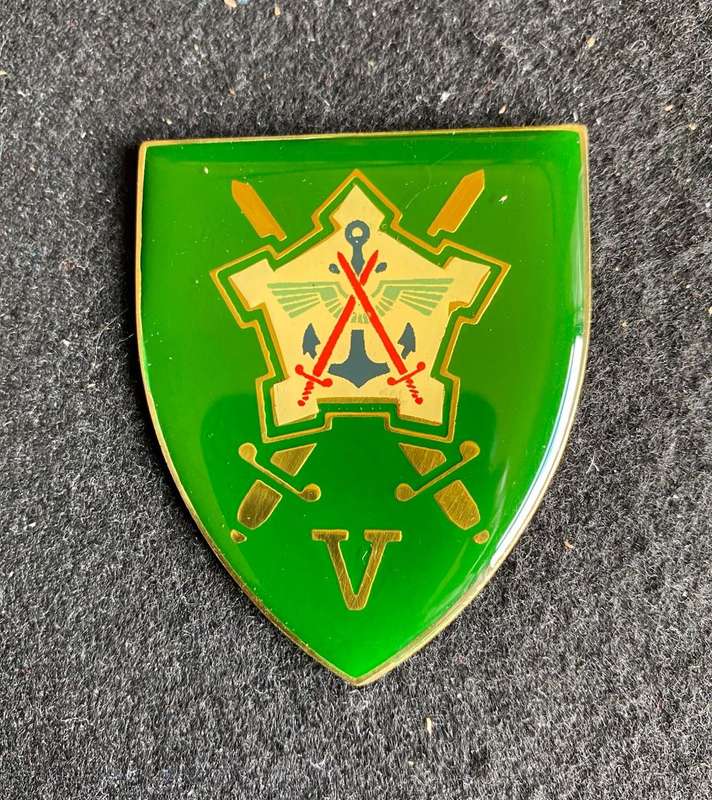 CHIEF OF STAFF FINANCE-WHITE CENTRE TYPE FLASH- NO PINS-OWEN NO F 491