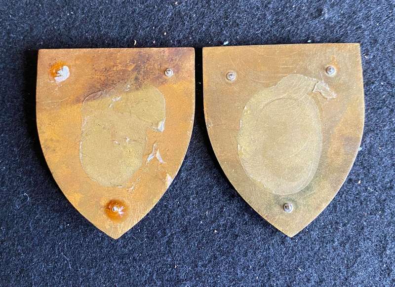 86 T SHORES DEPOT FLASHES-YELLOW AND GOLD FLASHES SOLD TOGETHER- NO PINS