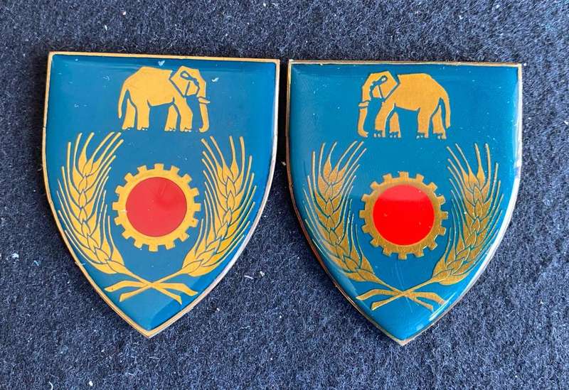 E. PROVINCE MAINTENANCE UNIT FLASH PAIR- NO PINS