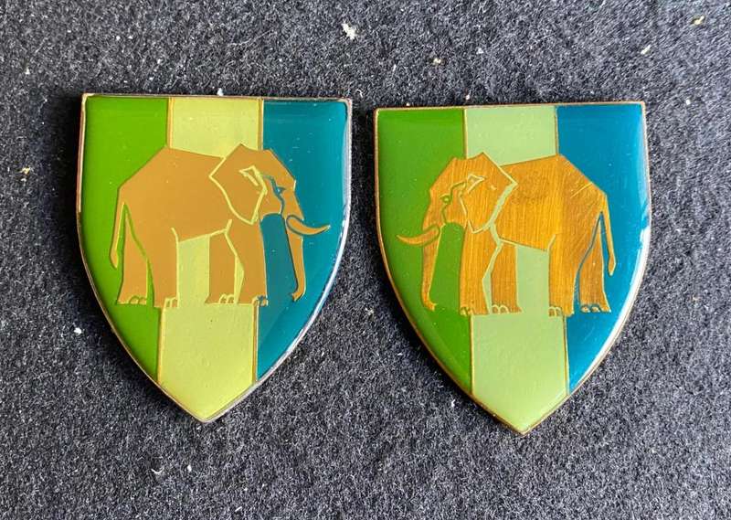 EP SIGNAL UNIT-GOLD ELEPHANT TYPE- PAIR- NO PINS