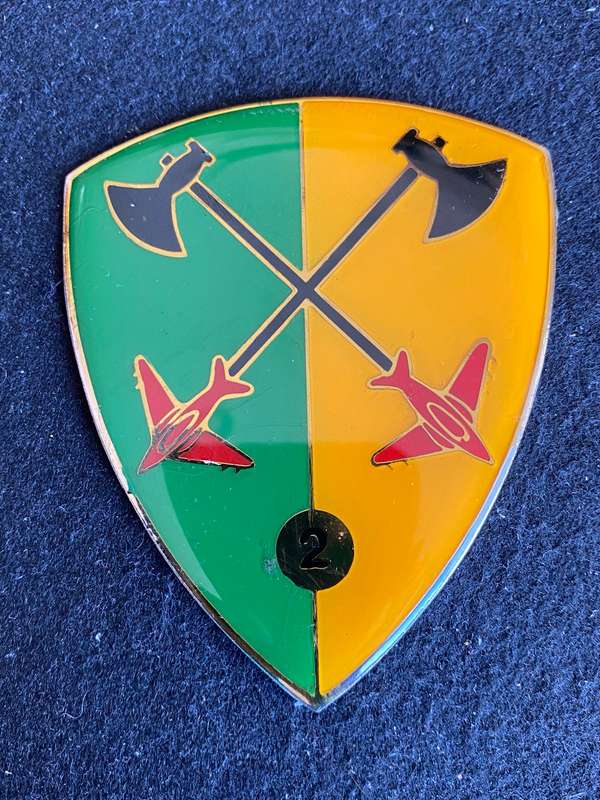 BOTSWANA 2 AIR DEFENCE UNIT LARGE,FLASH-OWEN NO F1051- NO PINS