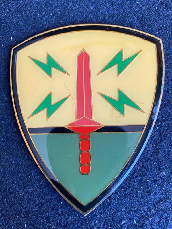 BOTSWANA SIGNAL UNIT LARGE FLASH-OWEN NO F 1045- NO PINS