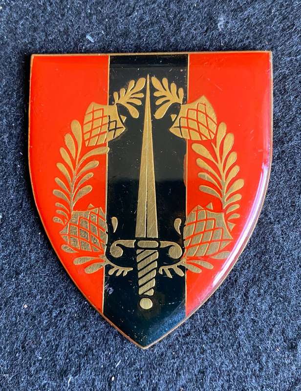 4 PRO COMPANY MILITARY POLICE FLASH- NO PINS