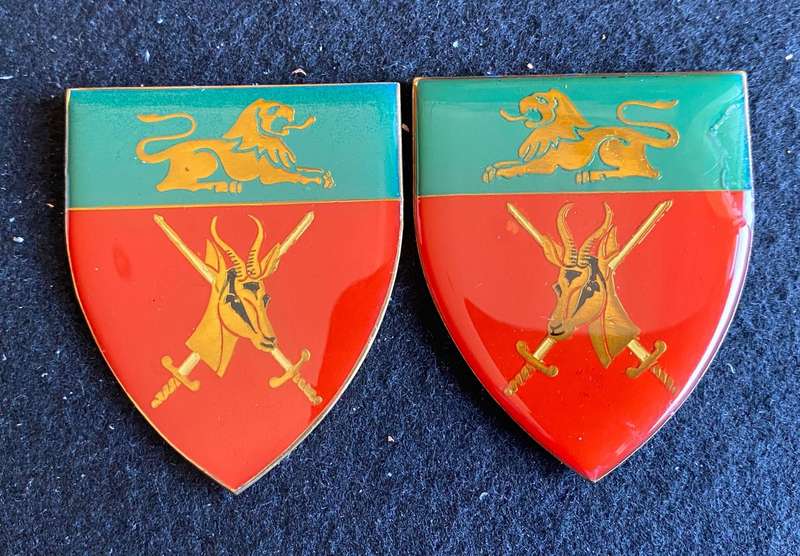 E TVL COMMAND HQ FLASH PAIR- NO PINS