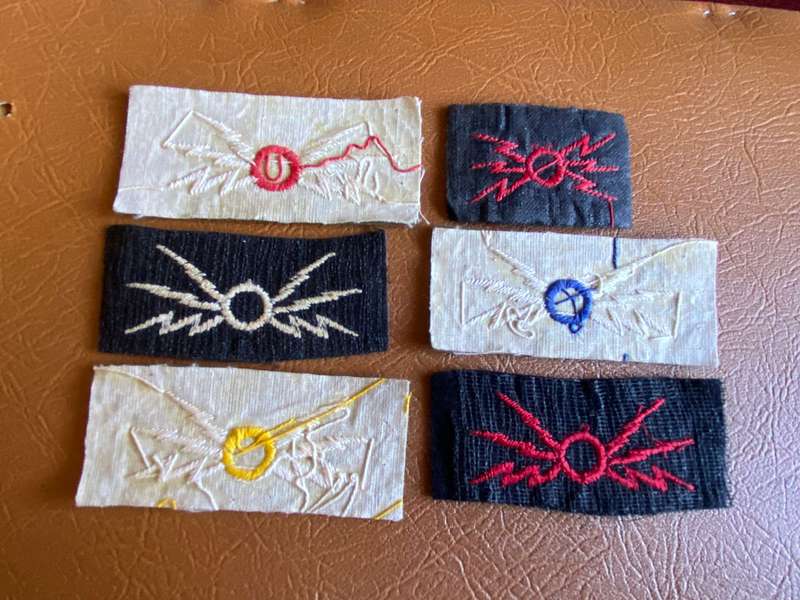 BRITISH ARMAMENT ARTIFICERS/WIRELLES MECHANICS/RADIO MECHANICS SIGNALS,PROFICIENCY BADGES-WORN WW2-1