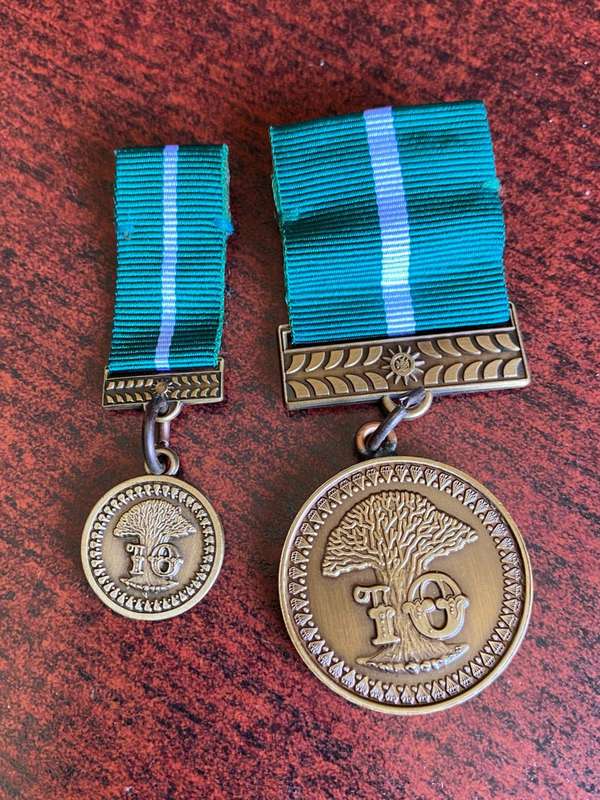 NAMIBIAN POLICE BRONZE MEDAL FOR 10 YEAR SERVICE-FULL SIZE AND MINIATURE