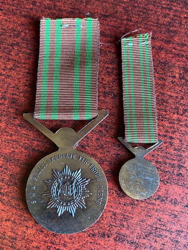 SWA POLICE MEDAL FOR FAITHFUL SERVICE 1981-FULL SIZE + MINIATURE