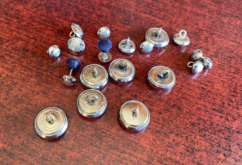 SWA POLICE CHROME TUNIC BUTTONS- 19 IN TOTAL