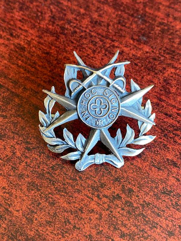 NAMIBIA CHAPLAINS CAP BADGE- 2 LUGS