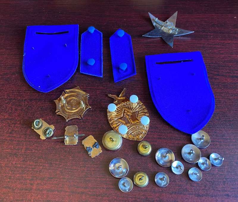 SWA/WINDHOEK TRAFFIC POLICE ,BADGES FLASHES,RANKS AND BUTTONS