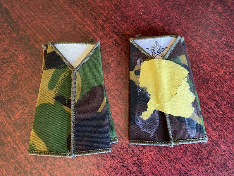 NAMIBIA DEFENCE FORCE GENERAL OFFICERS RANK SET- 2 PAIRS-SOLD TOGETHER
