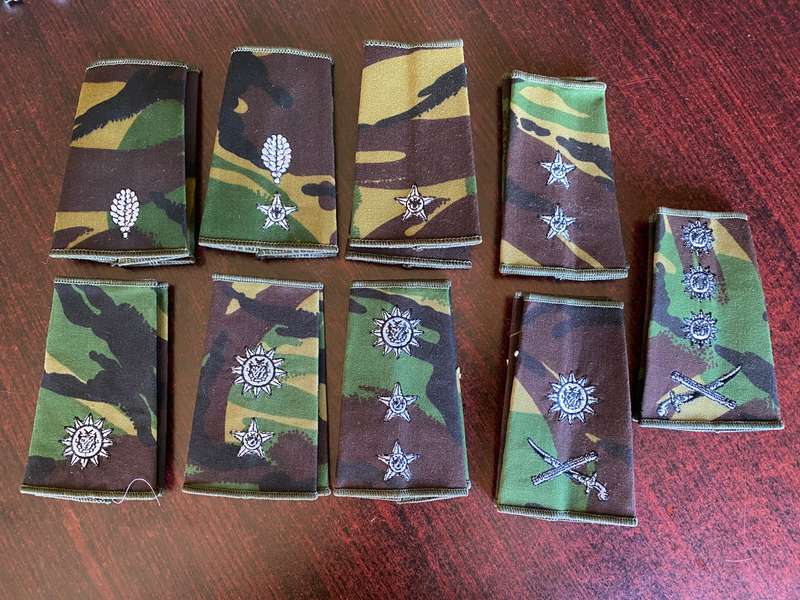 NAMIBIA DEFENCE FORCE OFFICERS RANK SET- 9 PAIRS- SOLD TOGETHER