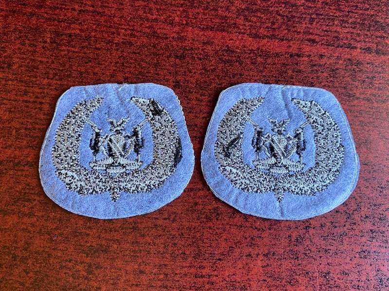 NAMIBIA DEFENCE FORCE WO 1 RANK BADGES FORMATION S/MAJ.