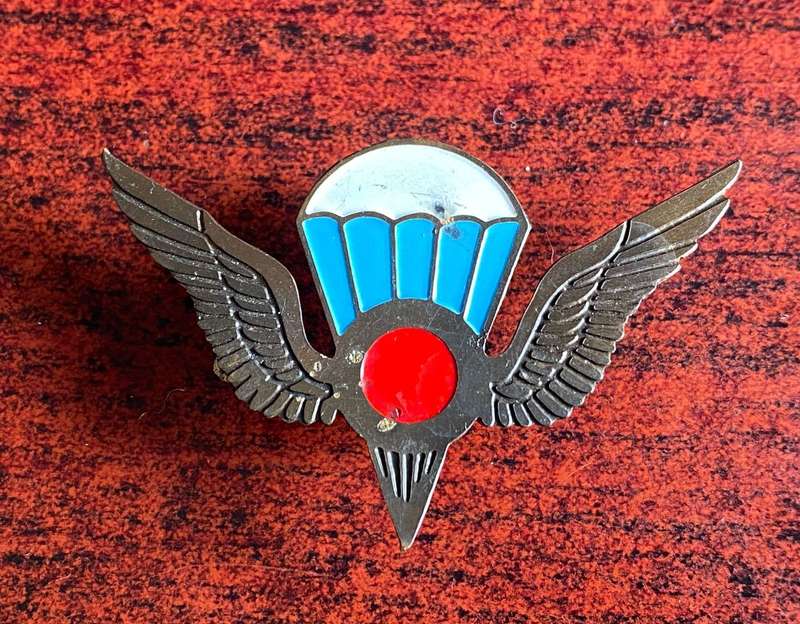 RENAMOO (MOZAMBIQUE) PARACHUTE WING WORN BY SADF INSTRUCTORS-TRAINING RENAMO MOZ. CIVIL WAR- 3 PINS