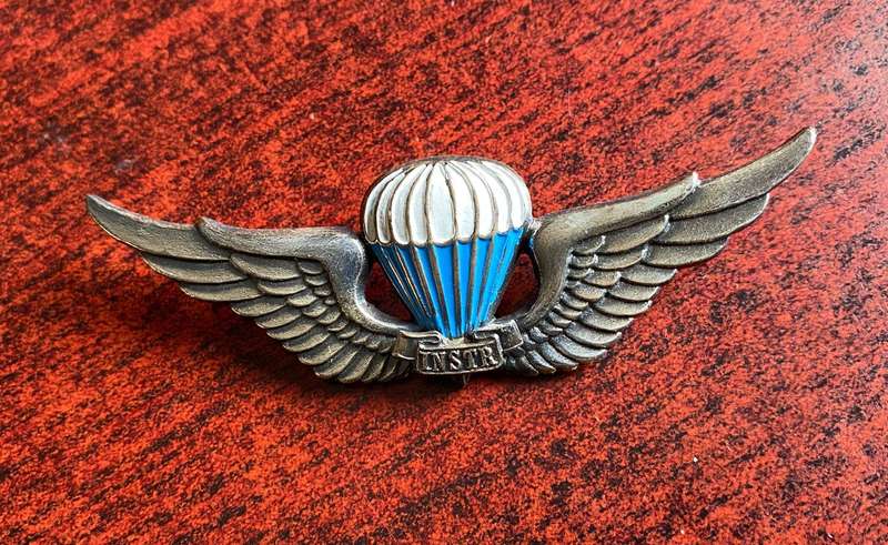 SWA PARACHUTE INSTRUCTOR WING- FULL SIZE- APPROVED 1984- 2 PINS
