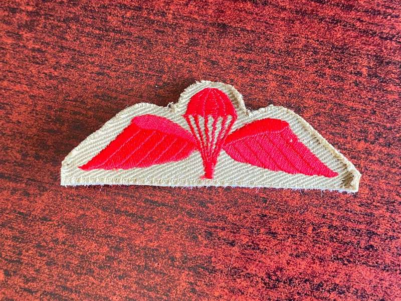 ROYAL MARINES,PARACHUTE WINGS