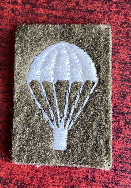 BRITISH ARMY NO 2 DRESS PARACHUTE PATCH