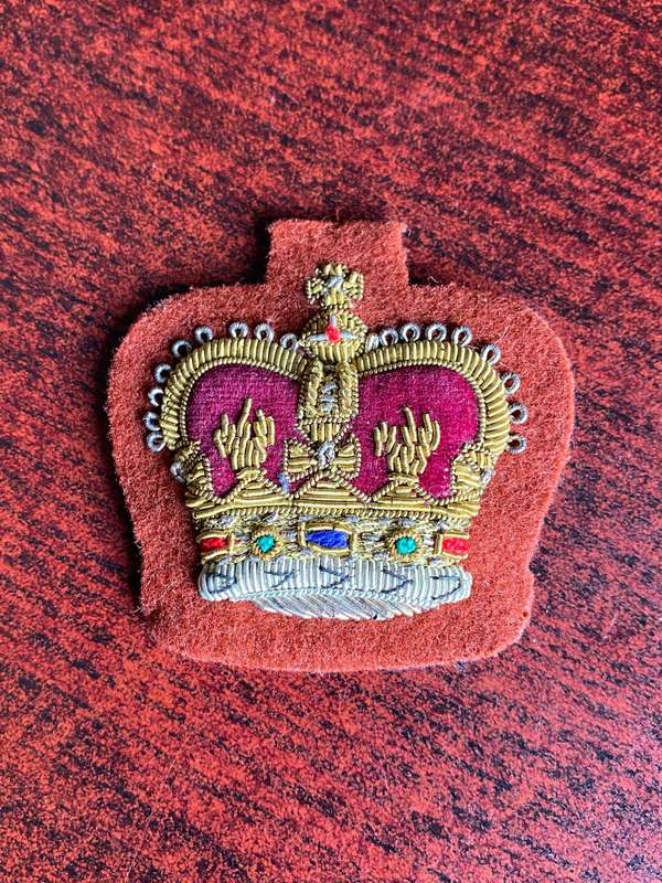 BRITISH ARMY WO CLASS 2 RANK BADGE FOR WOMANS ROYAL ARMY CORPS