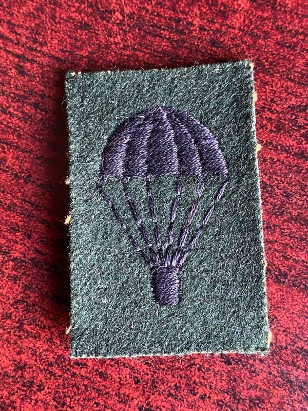 ROYAL GURKHA RIFLES PARACHUTE PATCH