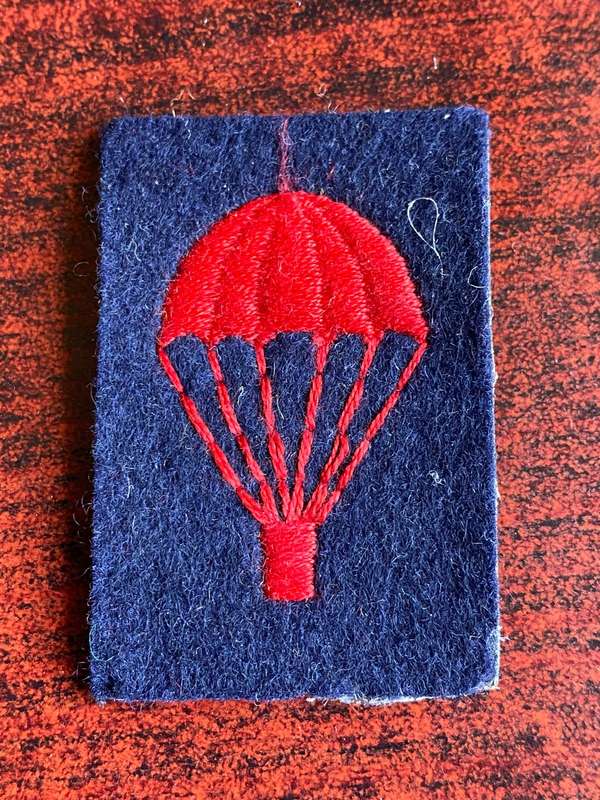 ROYAL MARINES PARACHUTE PATCH
