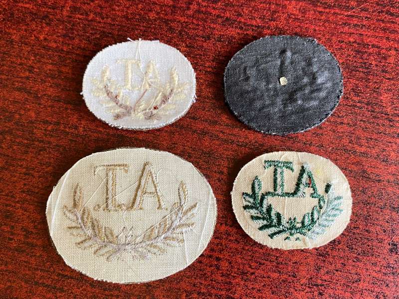 BRITISH ANTI TANK GUNNER PROFICIENCY BADGE- 4X SOLD TOGETHER-(INFANTRY ONLY)-APPROVED 1957