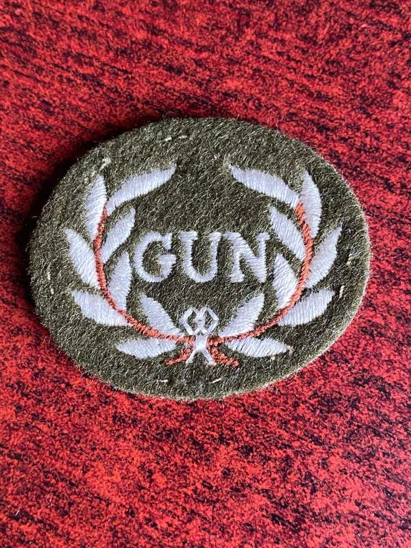 BRITISH QUALIFIED GUNNER PROFICIENCY BADGE