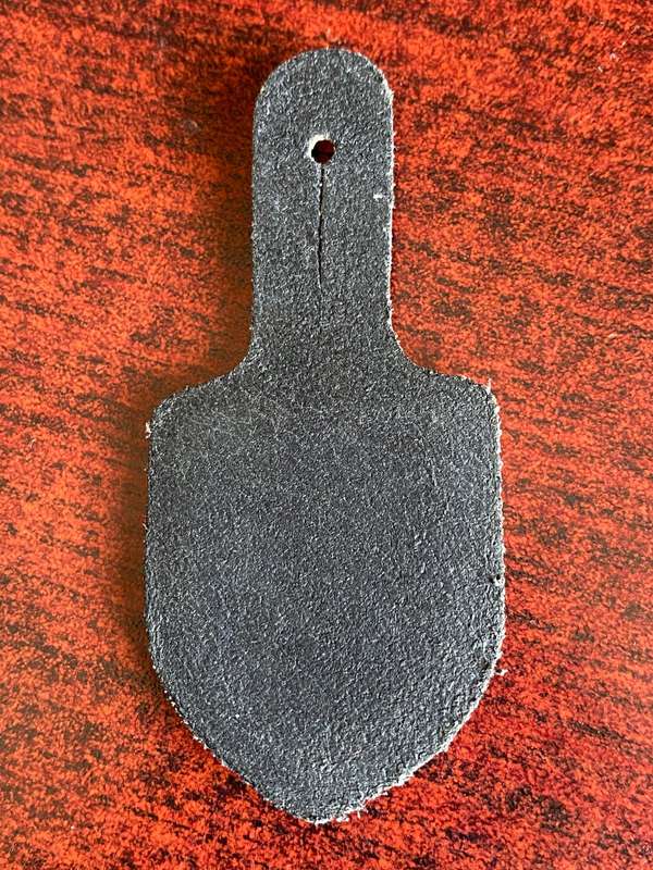 GERMAN BUNDESWEHR 22 ARTILLERY BATTALION-SCHWALMSTADT FOB BADGE
