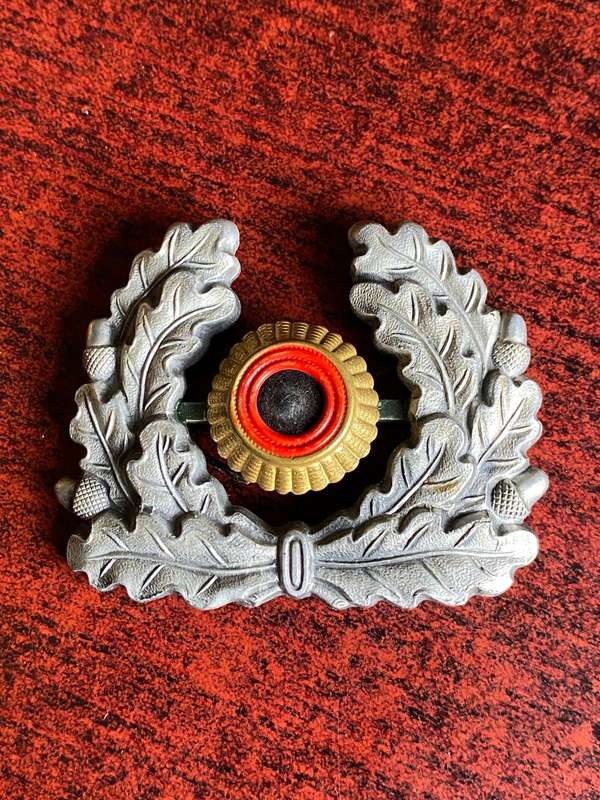 WEST GERMAN BUNDESGRENZSCHUTZ (BGS) OFFICERS CAP COCKADE AND WREATH