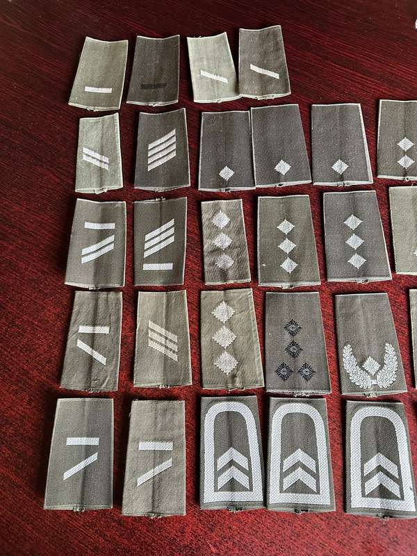 GERMAN BUNDESWEHR MIXED RANK LOT