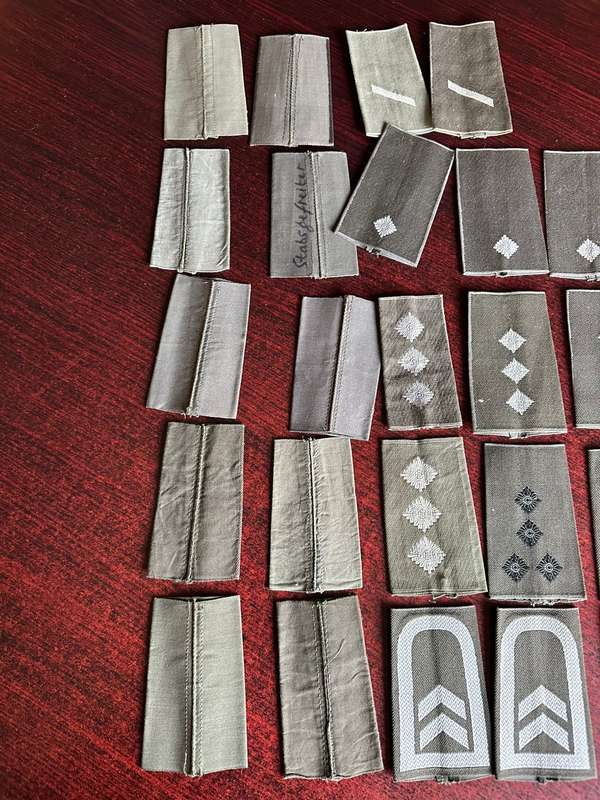 GERMAN BUNDESWEHR MIXED RANK LOT